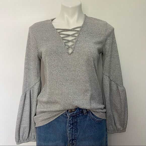 Shilla the Label Poof Balloon Sleeve Sweater - Picture 2 of 7